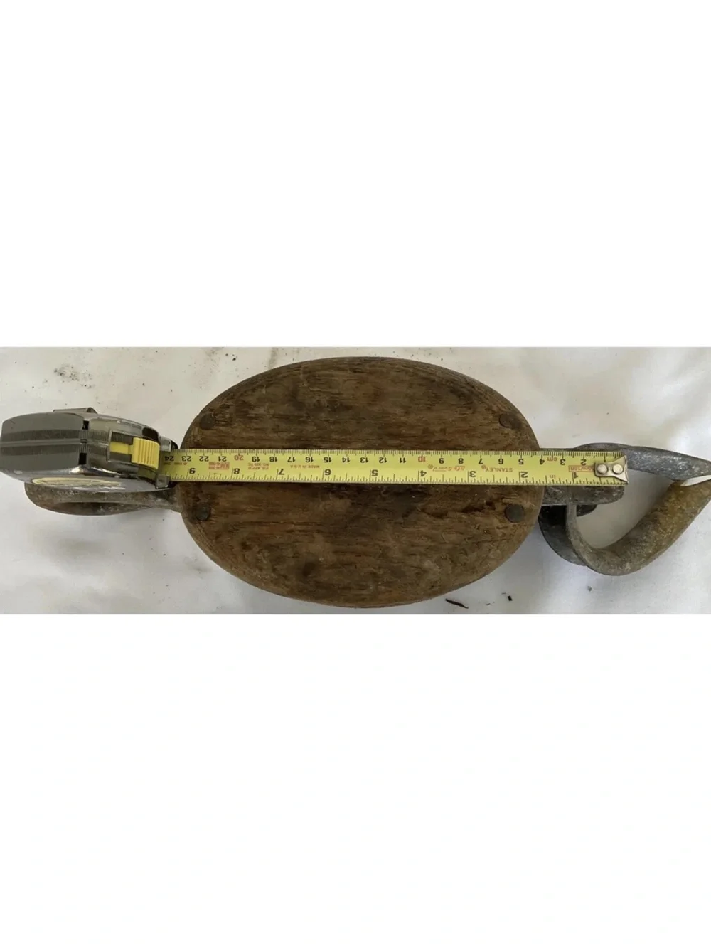Vintage Antique Farm Equipment Wooden Block / Tackle Pully Hook /Great Display